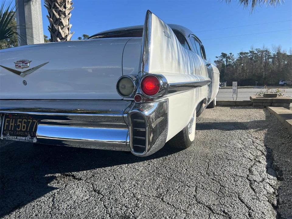 1957 Cadillac DeVille - Image 9 of 31