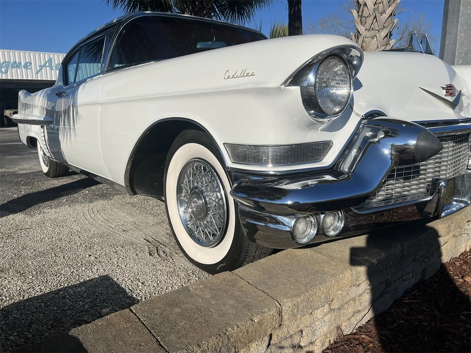 1957 Cadillac DeVille - Image 17 of 31