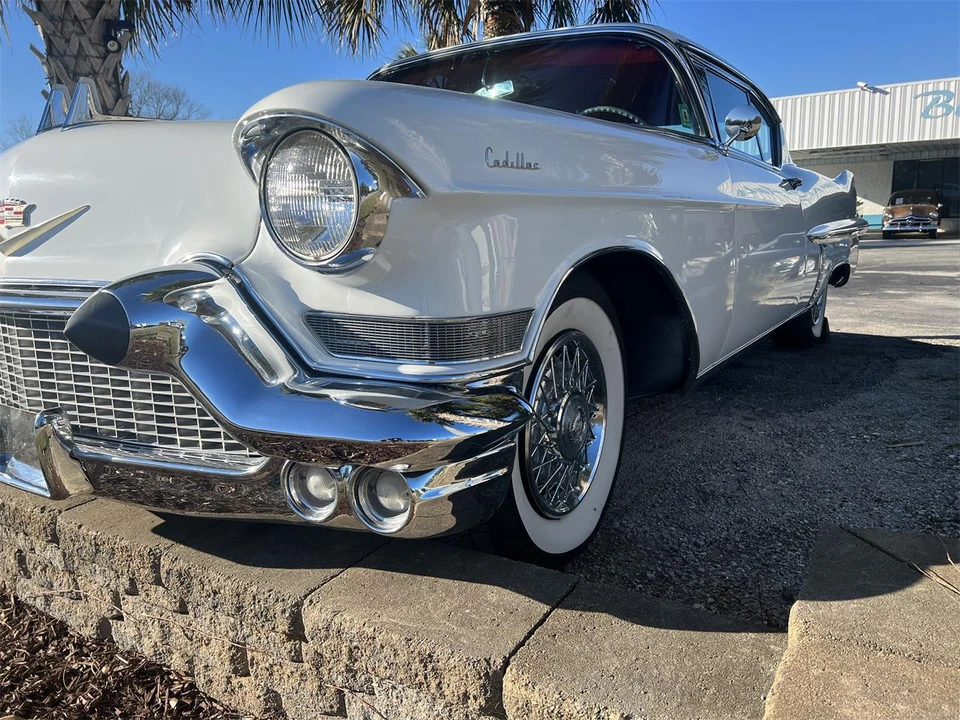 1957 Cadillac DeVille - Image 20 of 31