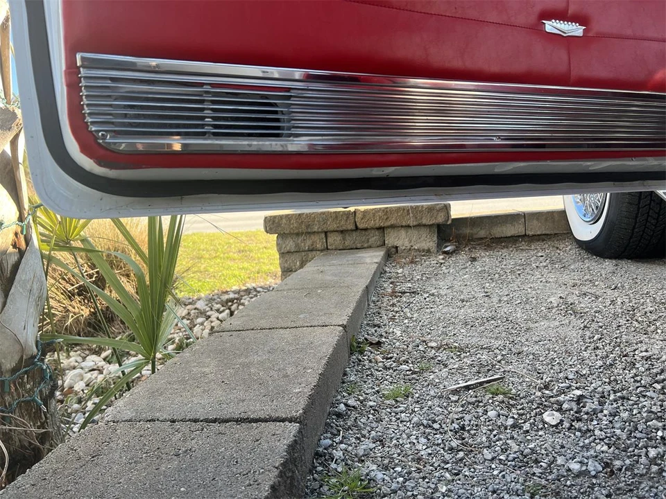 1957 Cadillac DeVille - Image 24 of 31