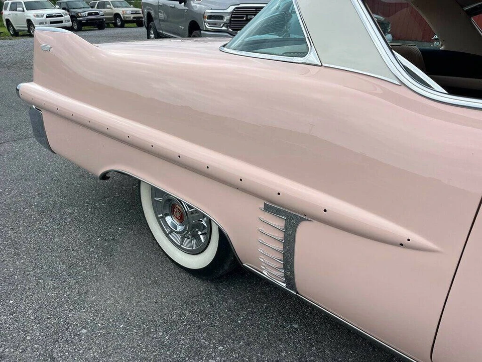 1957 Cadillac DeVille - Image 16 of 31