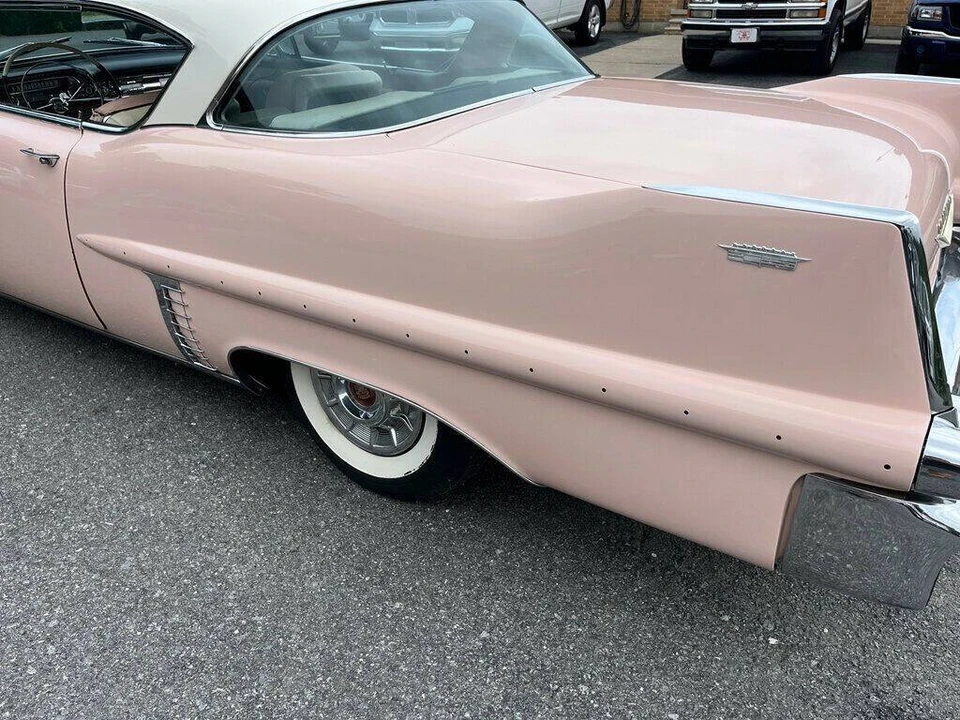 1957 Cadillac DeVille - Image 21 of 31