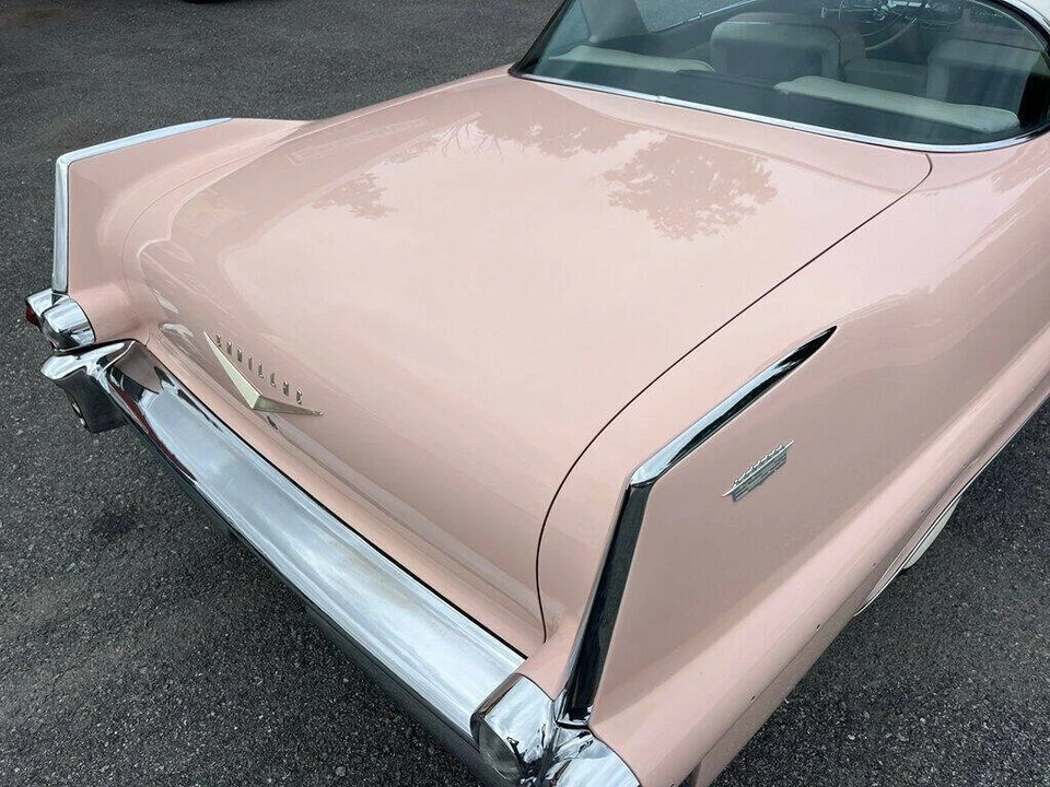 1957 Cadillac DeVille - Image 18 of 31