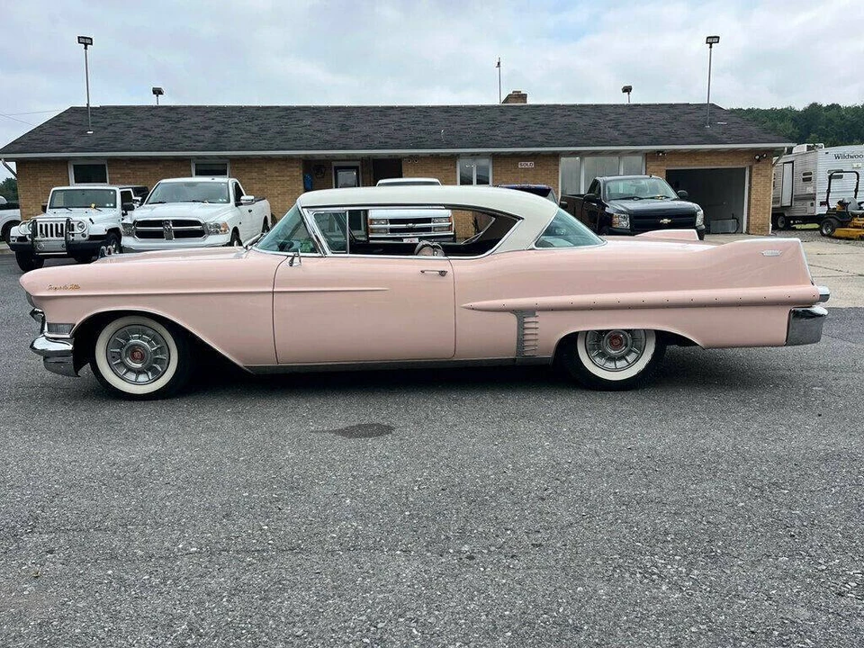 1957 Cadillac DeVille - Image 8 of 31