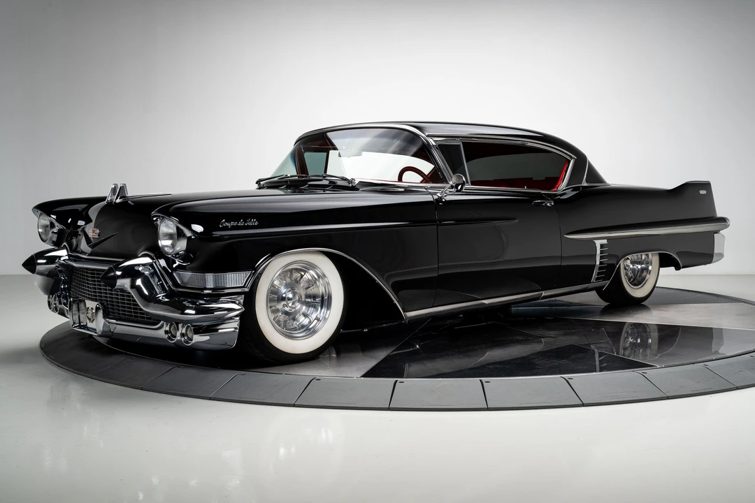 1957 Cadillac DeVille - Image 6 of 31