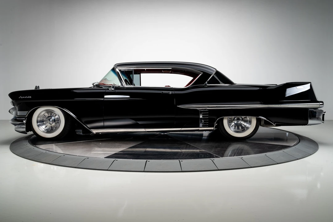 1957 Cadillac DeVille - Image 23 of 31