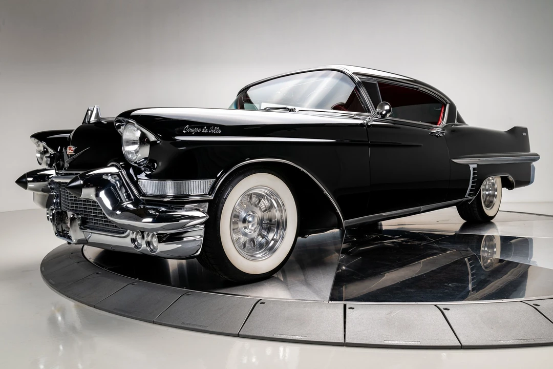 1957 Cadillac DeVille - Image 21 of 31