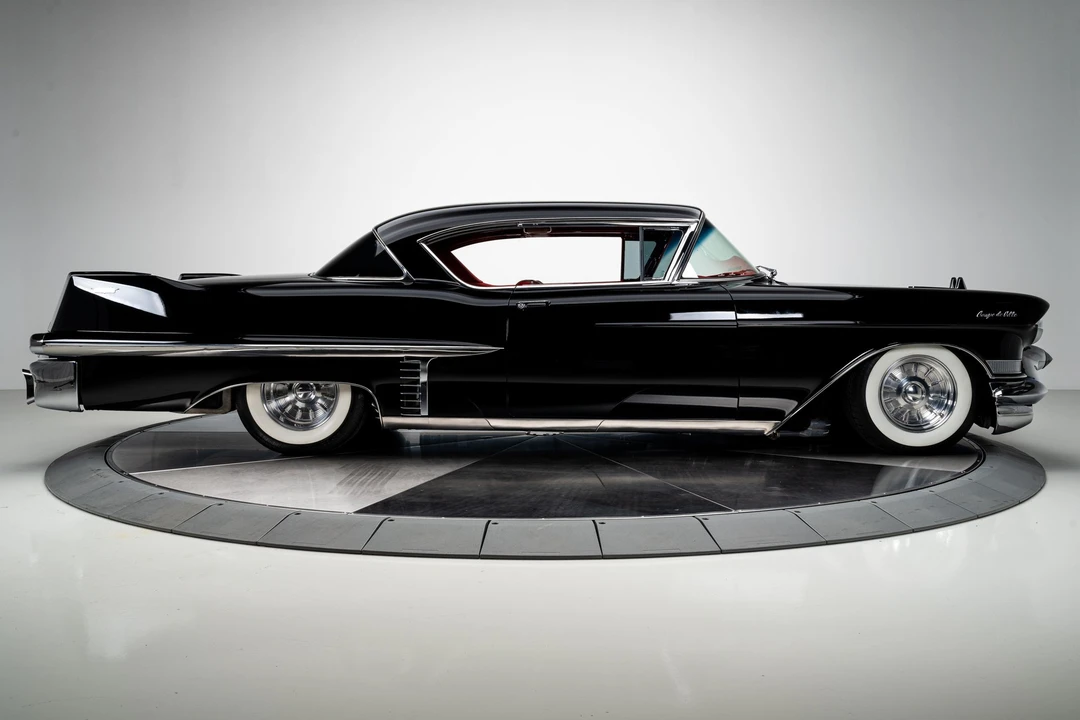 1957 Cadillac DeVille - Image 22 of 31