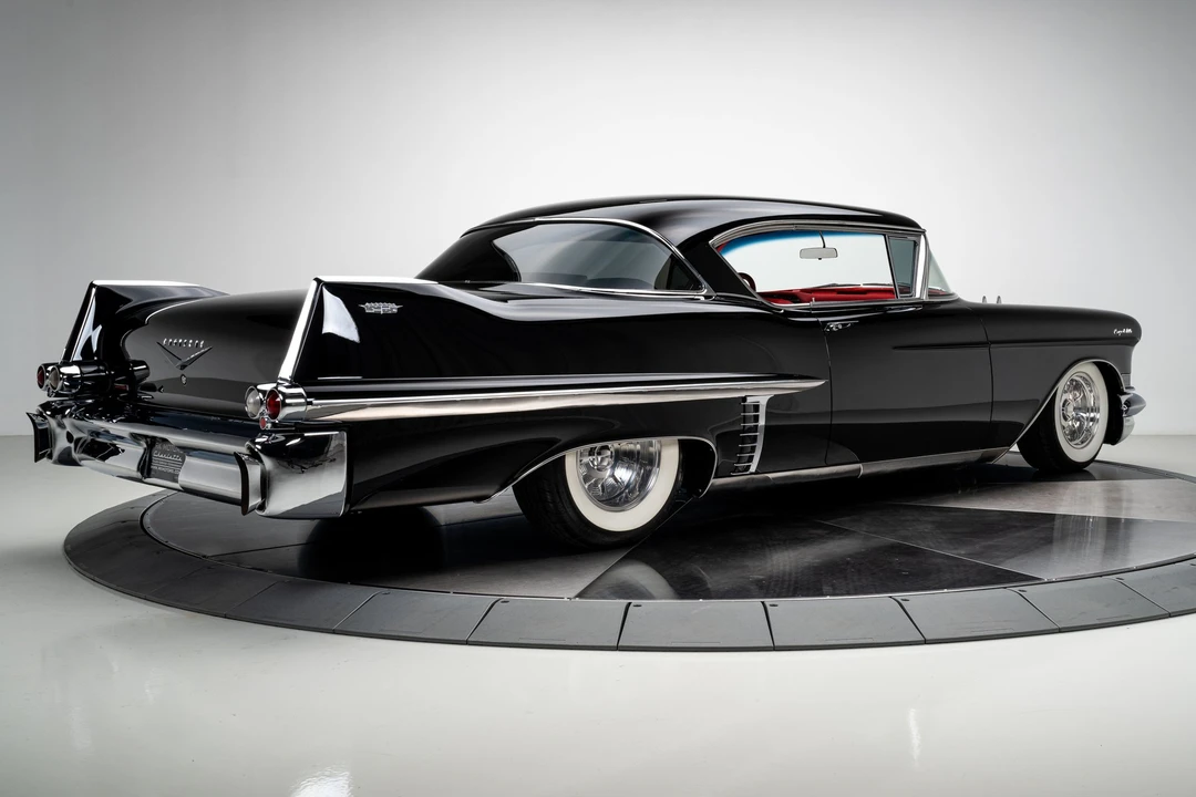 1957 Cadillac DeVille - Image 24 of 31