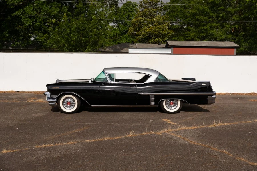 1957 Cadillac DeVille - Image 10 of 26