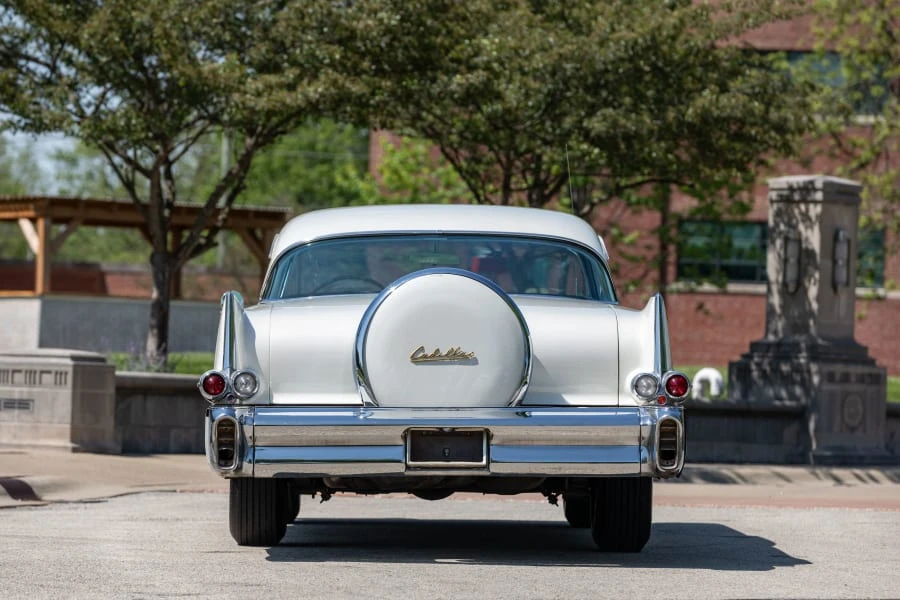 1957 Cadillac DeVille - Image 5 of 31