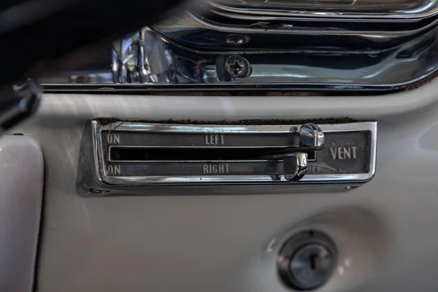 1957 Cadillac DeVille - Image 19 of 31