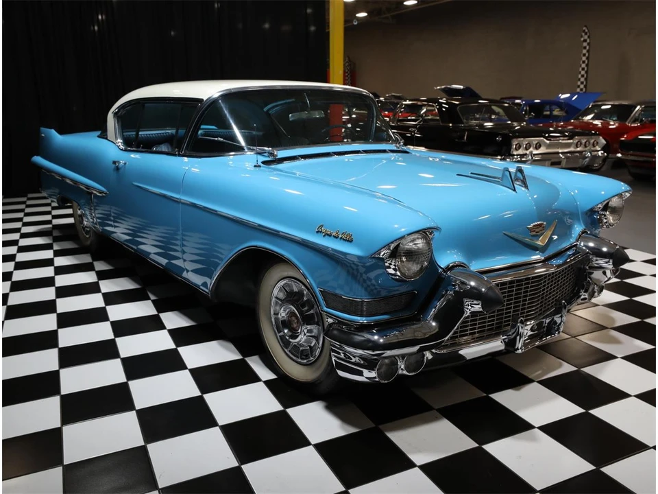 1957 Cadillac DeVille - Image 15 of 31