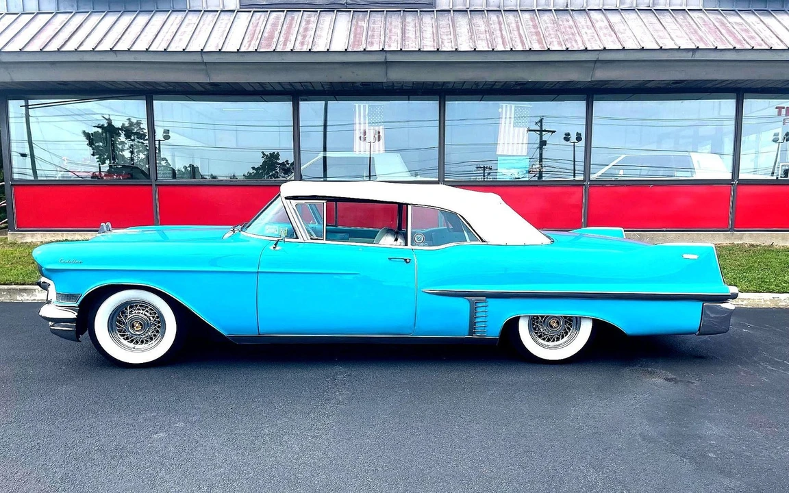 1957 Cadillac DeVille - Image 3 of 31
