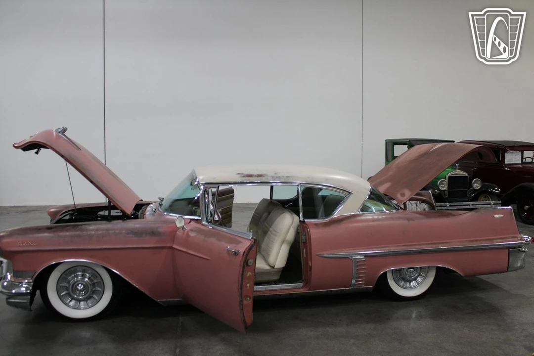 1957 Cadillac DeVille - Image 9 of 12