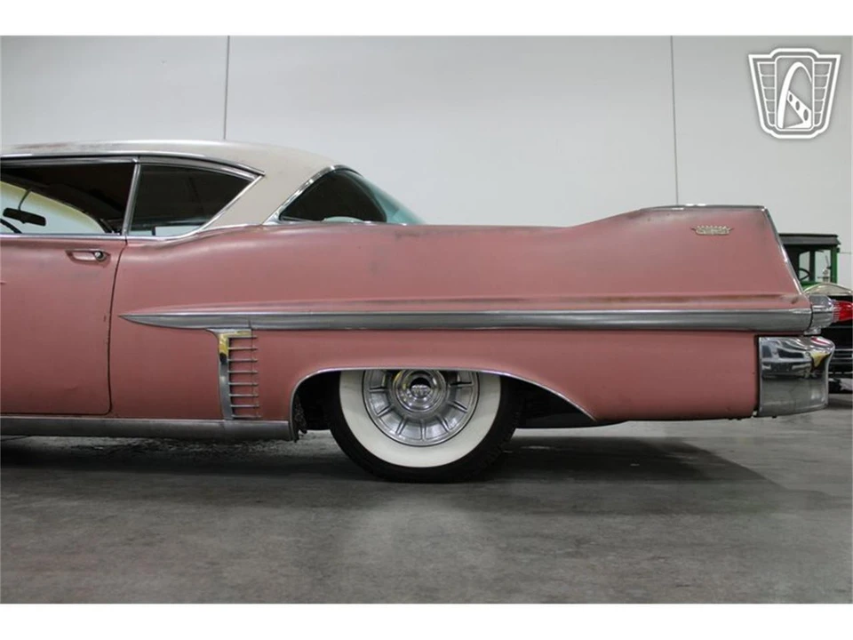 1957 Cadillac DeVille - Image 27 of 31