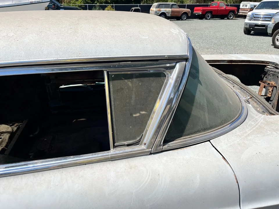 1957 Cadillac DeVille - Image 3 of 31