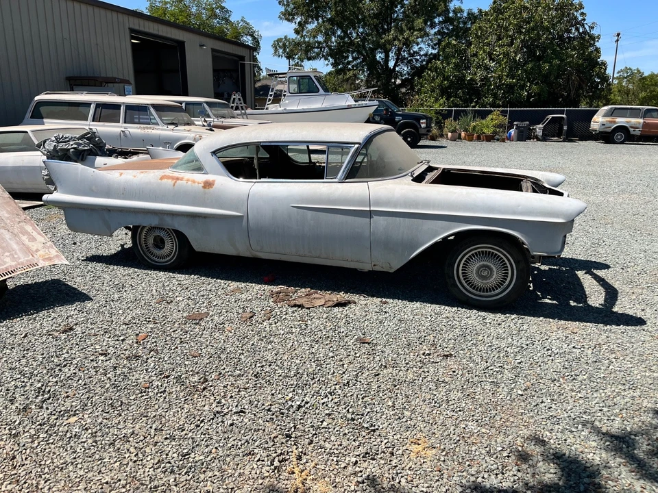 1957 Cadillac DeVille - Image 7 of 31