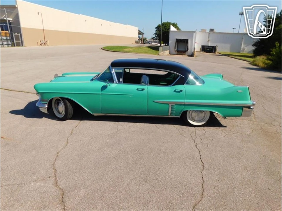1957 Cadillac DeVille - Image 12 of 31