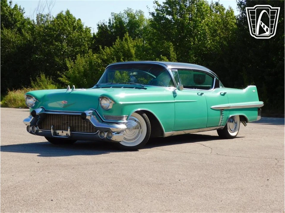 1957 Cadillac DeVille - Image 10 of 31