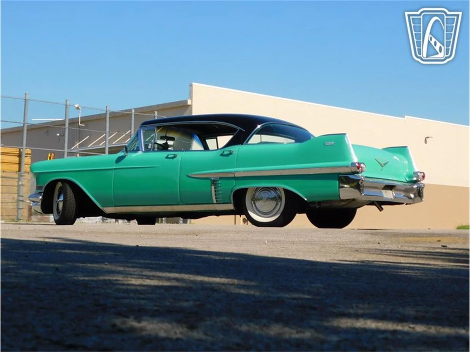 1957 Cadillac DeVille - Image 15 of 31