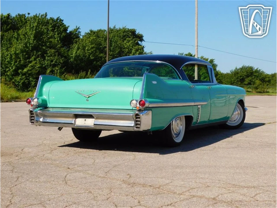1957 Cadillac DeVille - Image 25 of 31