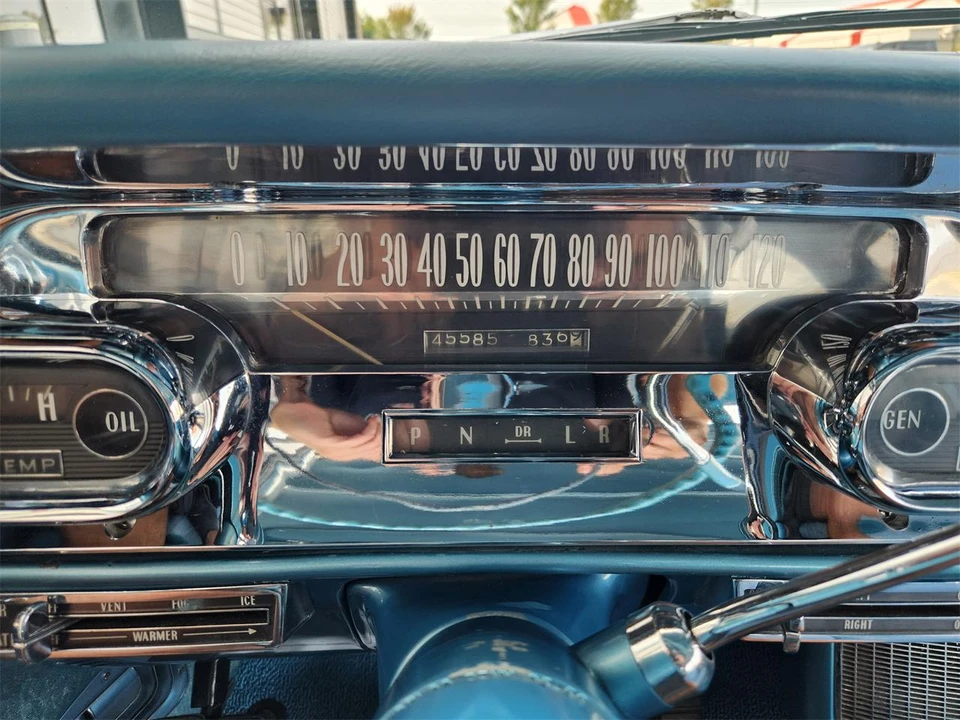1957 Cadillac DeVille - Image 22 of 31