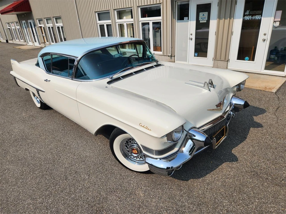 1957 Cadillac DeVille - Image 11 of 31