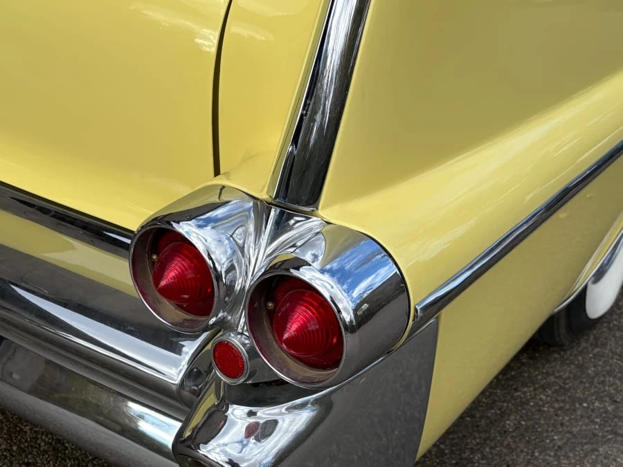 1957 Cadillac DeVille - Image 16 of 31