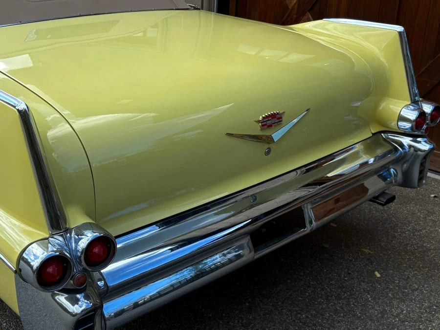 1957 Cadillac DeVille - Image 10 of 31