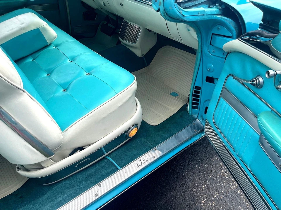 1957 Cadillac DeVille - Image 29 of 31