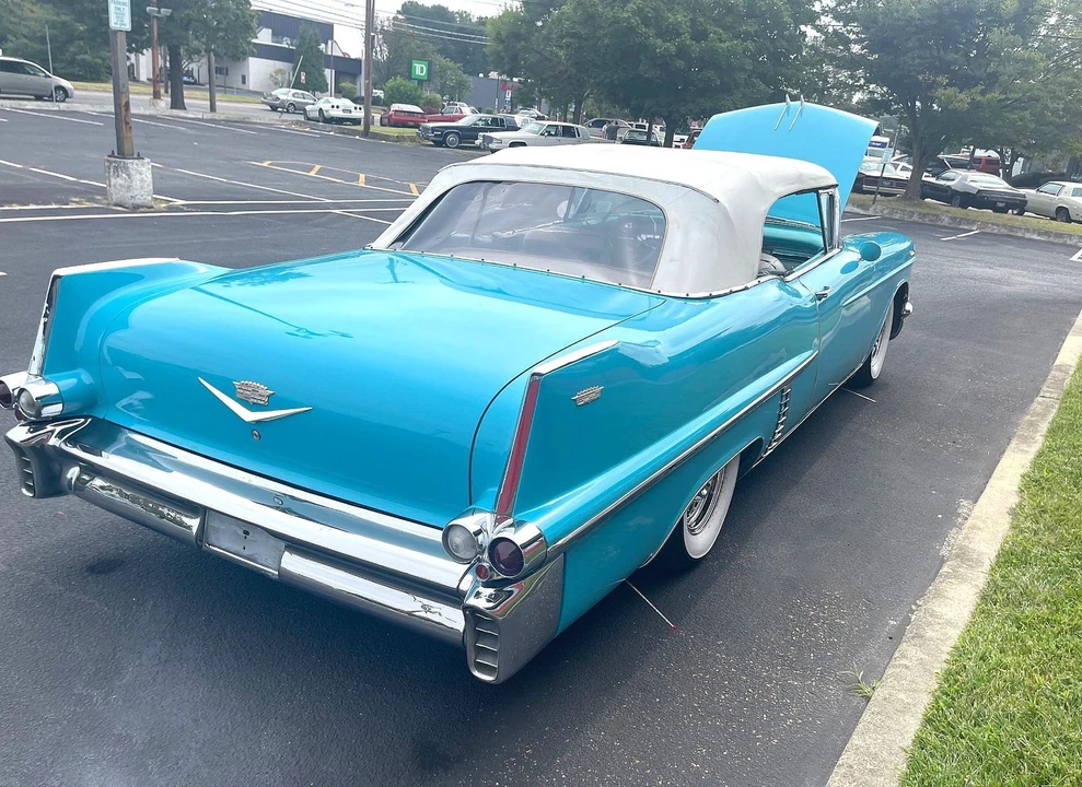 1957 Cadillac DeVille - Image 22 of 31