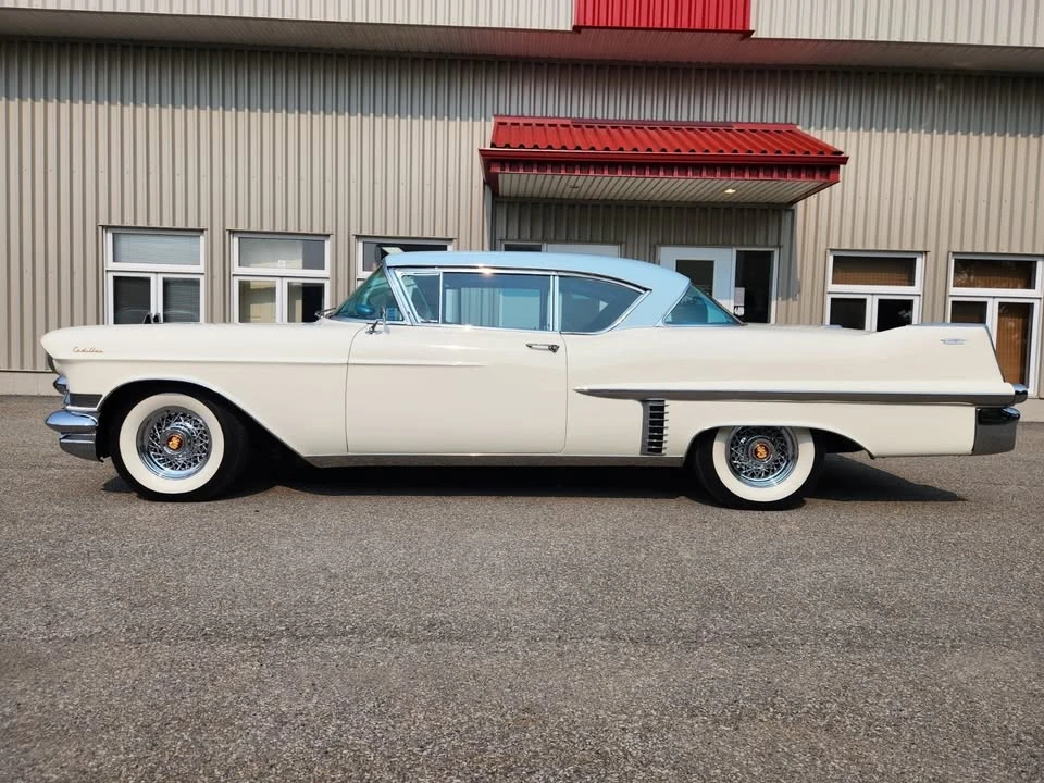 1957 Cadillac DeVille - Image 4 of 19
