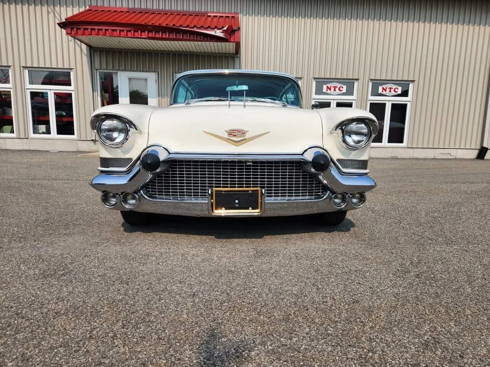 1957 Cadillac DeVille - Image 16 of 19