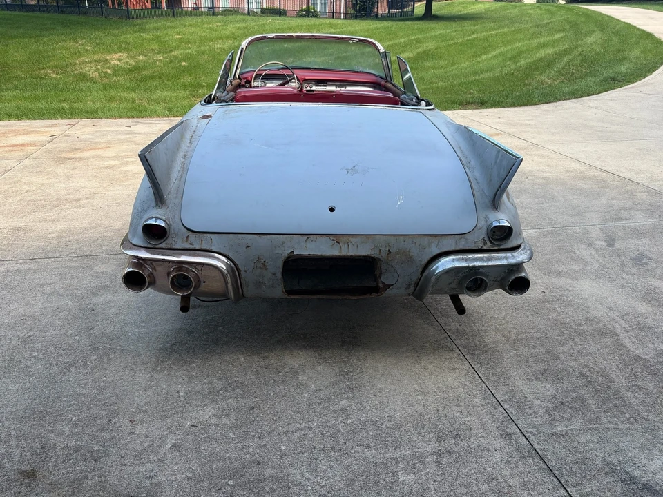 1957 Cadillac Eldorado 3rd Gen - Image 4 of 17