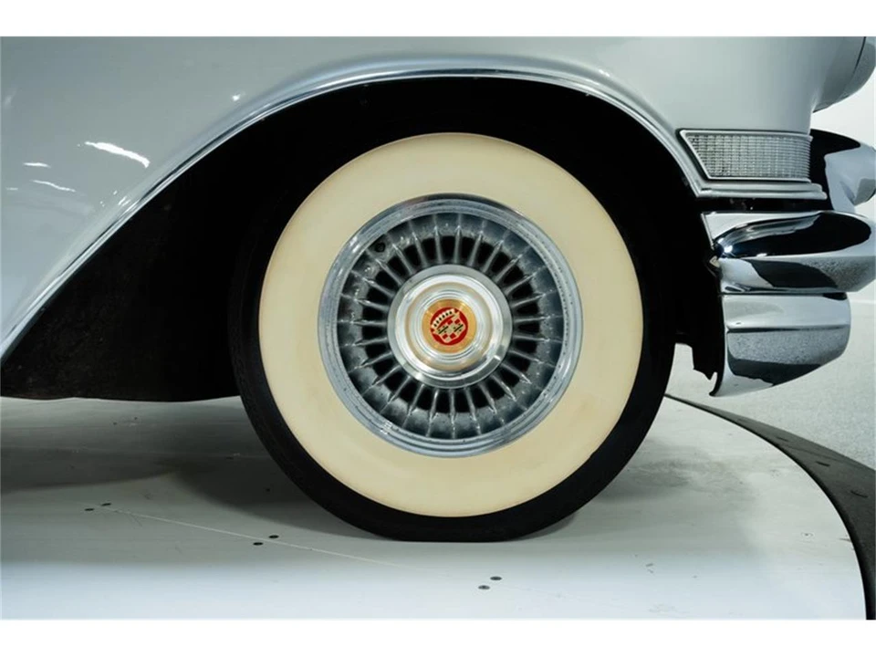 1957 Cadillac Eldorado 3rd Gen - Image 27 of 31