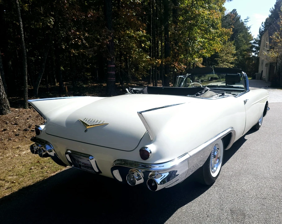 1957 Cadillac Eldorado 3rd Gen - Image 8 of 31