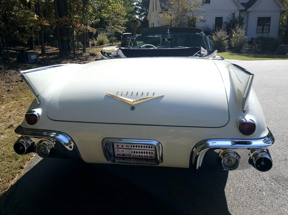 1957 Cadillac Eldorado 3rd Gen - Image 9 of 31