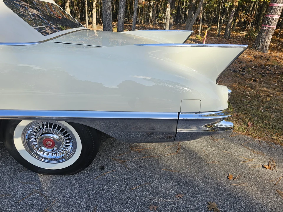 1957 Cadillac Eldorado 3rd Gen - Image 28 of 31