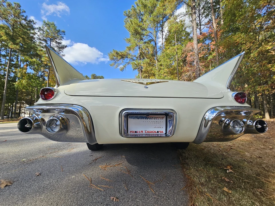 1957 Cadillac Eldorado 3rd Gen - Image 22 of 31