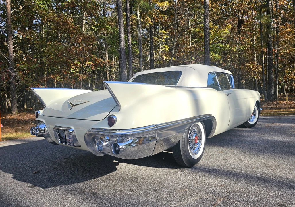 1957 Cadillac Eldorado 3rd Gen - Image 20 of 31