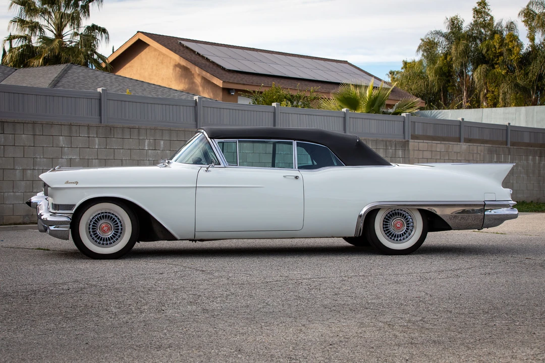 1957 Cadillac Eldorado 3rd Gen - Image 14 of 31
