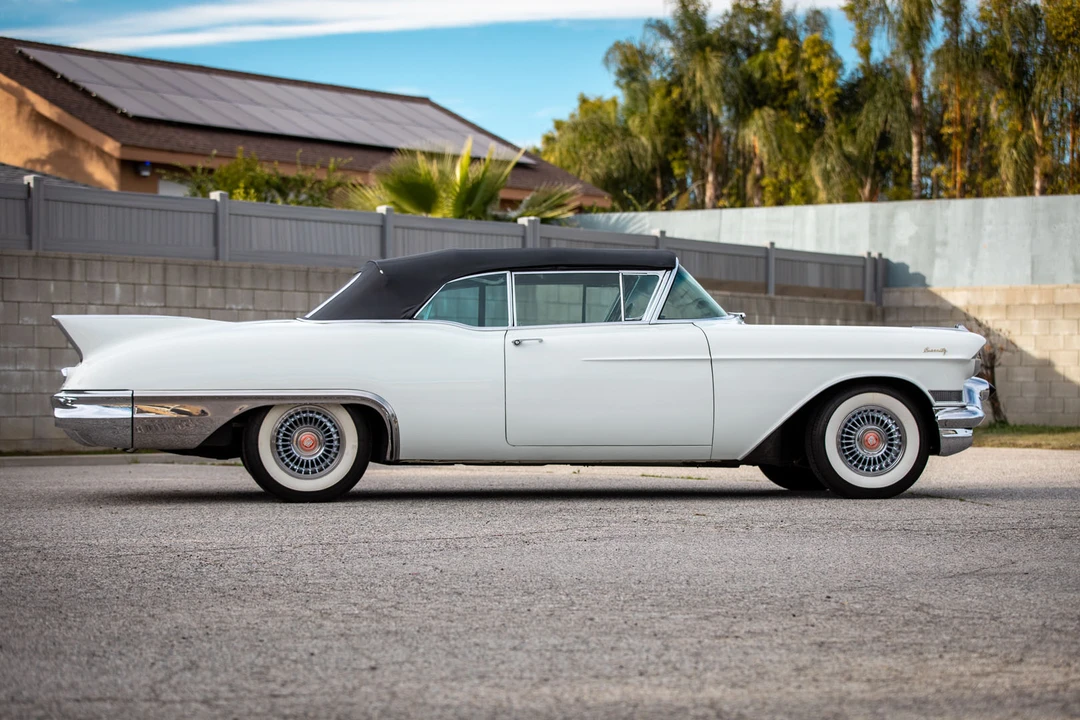 1957 Cadillac Eldorado 3rd Gen - Image 23 of 31