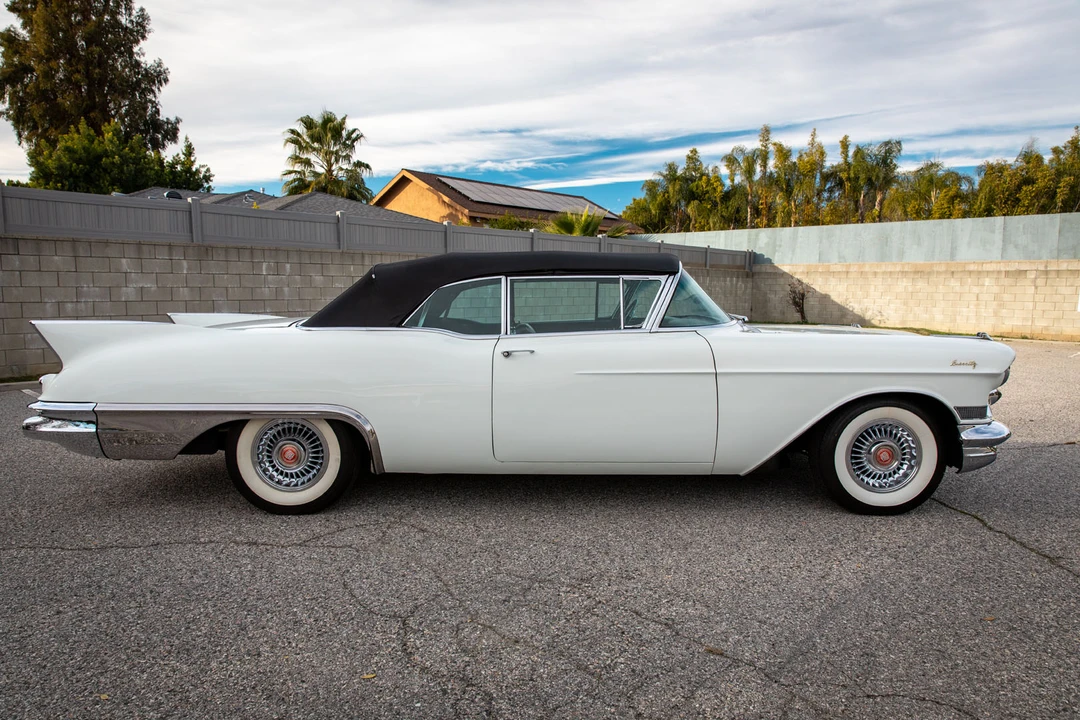 1957 Cadillac Eldorado 3rd Gen - Image 24 of 31