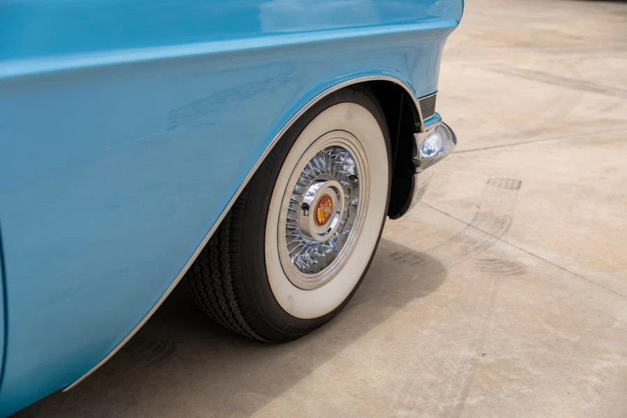 1957 Cadillac Eldorado 3rd Gen - Image 9 of 31
