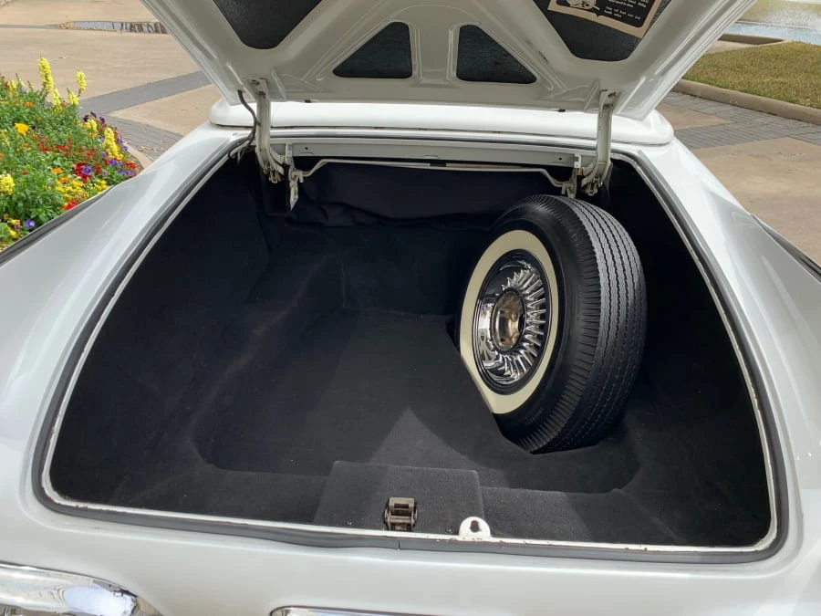1957 Cadillac Eldorado 3rd Gen - Image 9 of 12