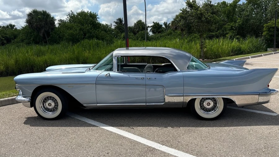 1957 Cadillac Eldorado 3rd Gen - Image 4 of 8
