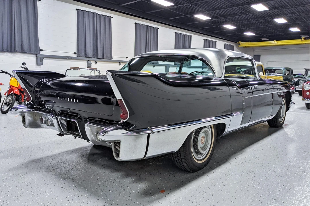 1957 Cadillac Eldorado 3rd Gen - Image 16 of 31