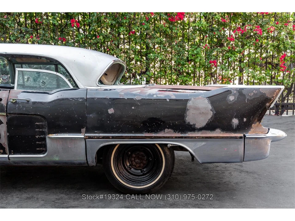 1957 Cadillac Series 62 Eldorado Brougham - Image 12 of 31