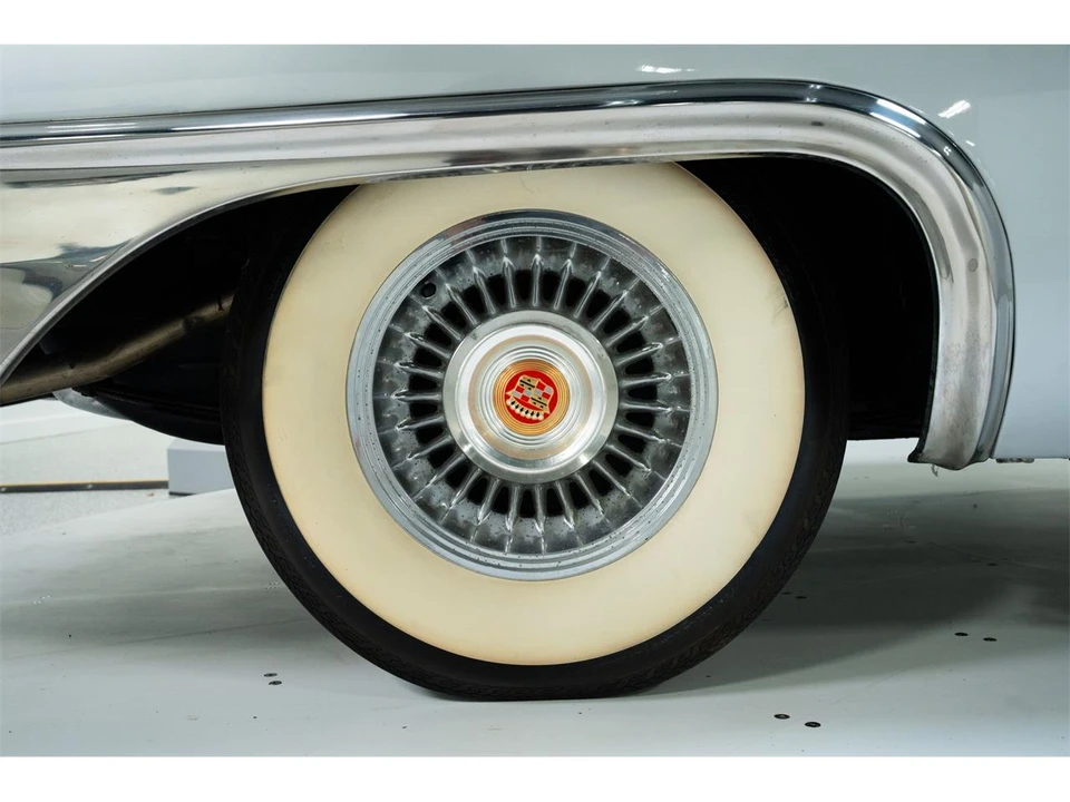 1957 Cadillac Eldorado 3rd Gen - Image 26 of 31